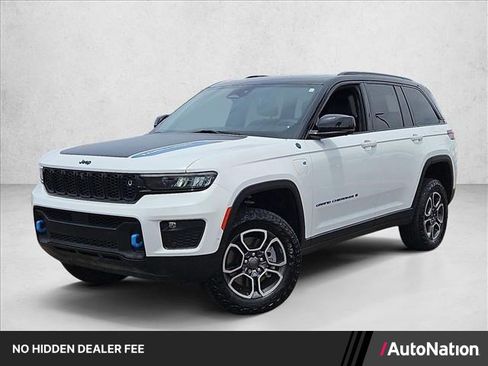 Used 2023 Jeep Grand Cherokee Trailhawk w/ Advanced Protech Group II AWD/4WD image 1