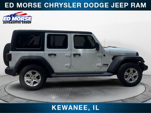Used 2022 Jeep Wrangler Unlimited Sport AWD/4WD image 6