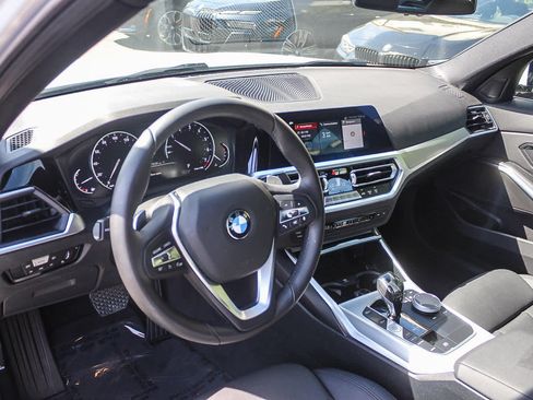 Used 2020 BMW 330i Sedan RWD image 17