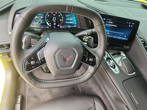 Used 2024 Chevrolet Corvette Stingray Coupe w/ 1LT RWD image 11