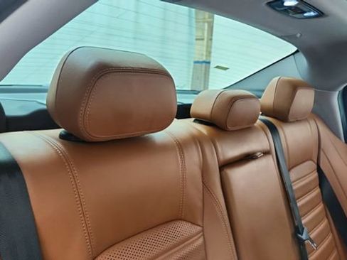 Used 2017 Alfa Romeo Giulia Ti w/ TI 19" Sport Package image 25