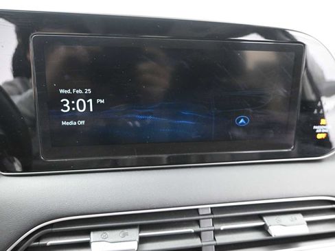 Used 2021 Hyundai Palisade SEL w/ Premium Package image 17