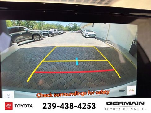 Used 2023 Toyota Corolla Cross AWD Hybrid w/ Convenience Package image 15