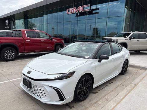 Used 2025 Toyota Camry XSE w/ Premium Package FWD image 1