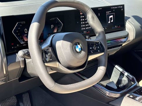 New 2026 BMW X3 xDrive30 w/ Premium Package AWD/4WD image 2