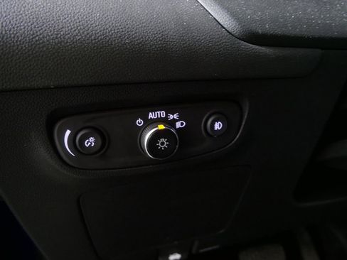 Used 2023 Buick Encore GX Select AWD/4WD image 16