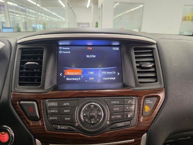 Used 2018 Nissan Pathfinder Platinum AWD/4WD image 21