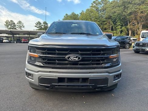 New 2025 Ford F150 XLT w/ Equipment Group 302A MID image 8