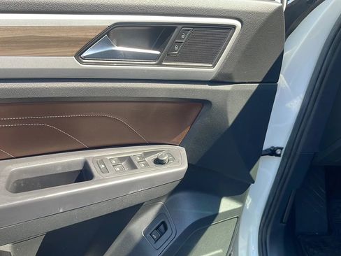 Used 2021 Volkswagen Atlas SEL image 15