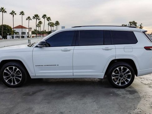 Used 2021 Jeep Grand Cherokee L Overland w/ Advanced Protech Group III image 14