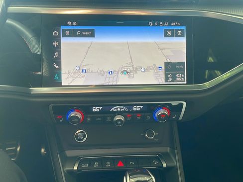 Used 2025 Audi Q3 2.0T Premium Plus w/ Premium Plus Package image 9