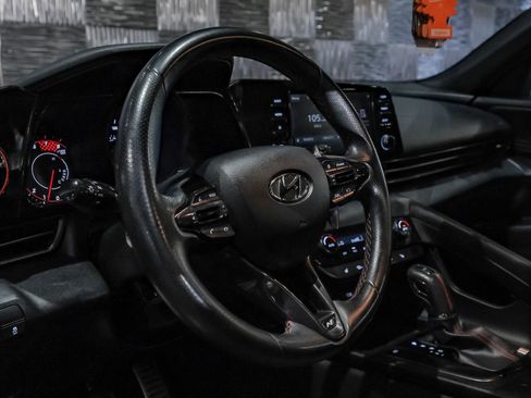 Used 2022 Hyundai Elantra N Line image 18