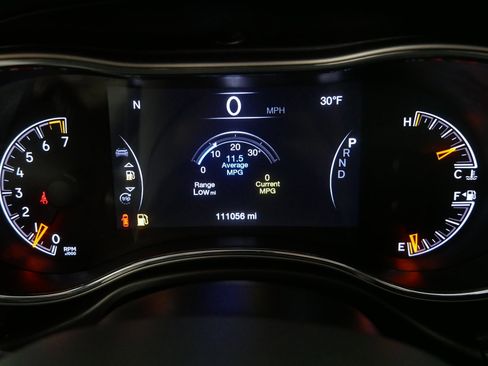 Used 2020 Jeep Grand Cherokee Limited image 21