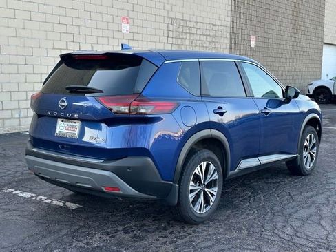Used 2023 Nissan Rogue SV AWD/4WD image 4