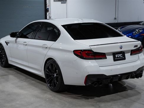 Used 2023 BMW M5 w/ Competition Package AWD/4WD image 4