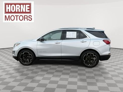 Used 2020 Chevrolet Equinox LT w/ Sport Edition image 4