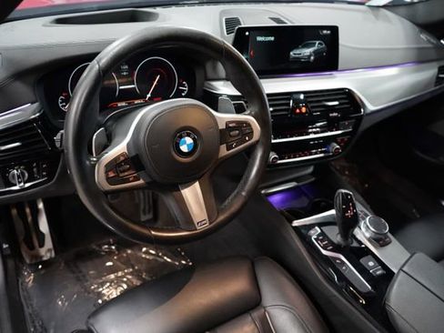 Used 2019 BMW M550i xDrive w/ Premium Package AWD/4WD image 13