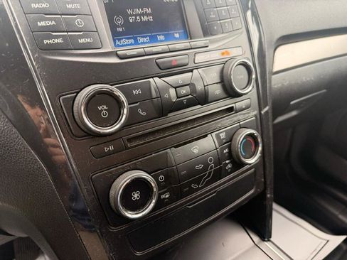 Used 2017 Ford Explorer 4WD Police Interceptor image 22