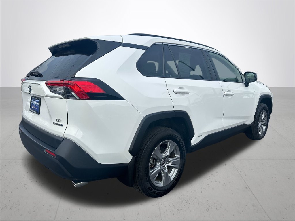 Certified 2023 Toyota RAV4 LE AWD/4WD image 8