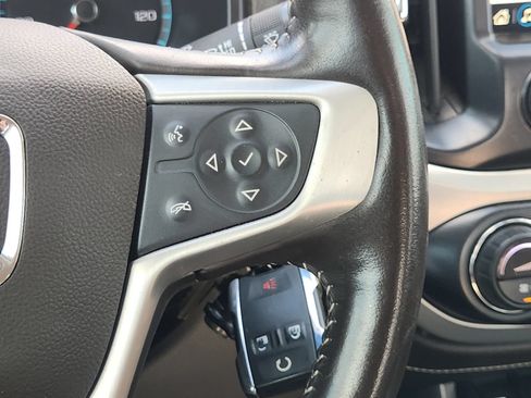 Used 2019 GMC Canyon SLT w/ Trailering Package RWD image 32