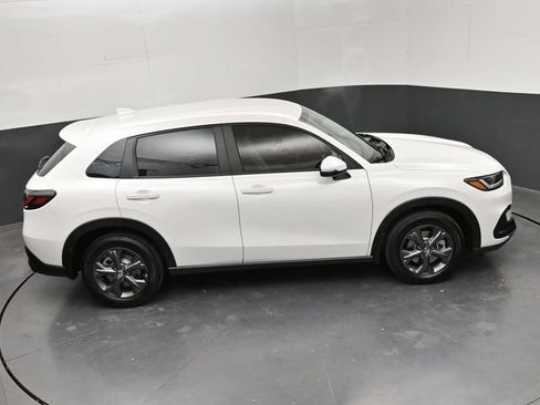 Used 2027 Honda HR-V LX image 24