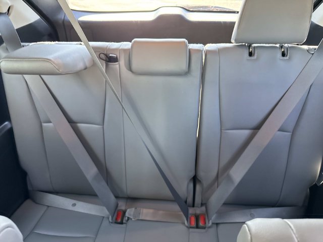 Used 2021 Toyota Highlander XLE FWD image 15