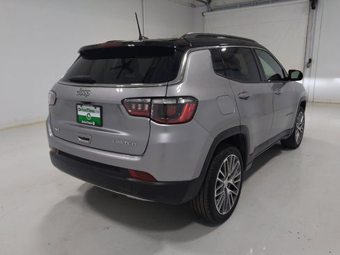 Used 2023 Jeep Compass Limited w/ Elite Group AWD/4WD image 9