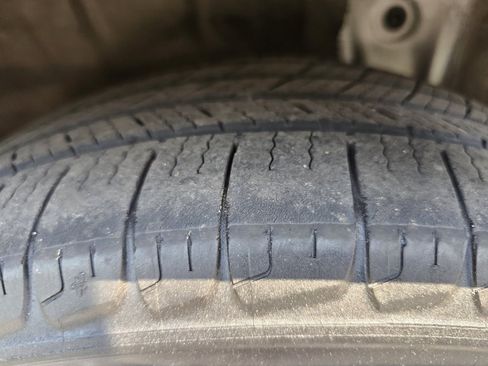 Used 2005 Honda CR-V EX image 52
