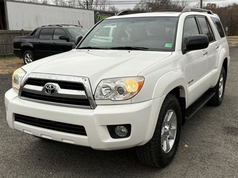 Used 2009 Toyota 4Runner 4WD image 1