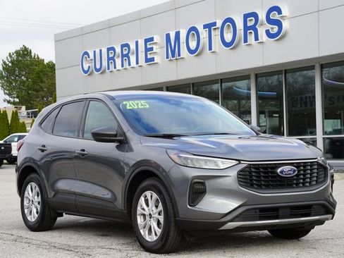 Certified 2025 Ford Escape Active image 1