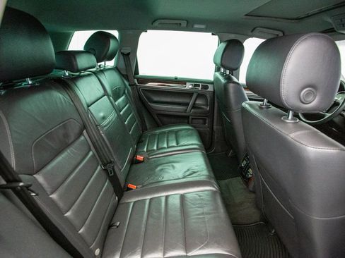 Used 2008 Volkswagen Touareg V10 TDI image 26