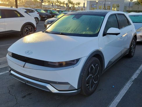 Used 2024 Hyundai Ioniq 5 Limited image 3