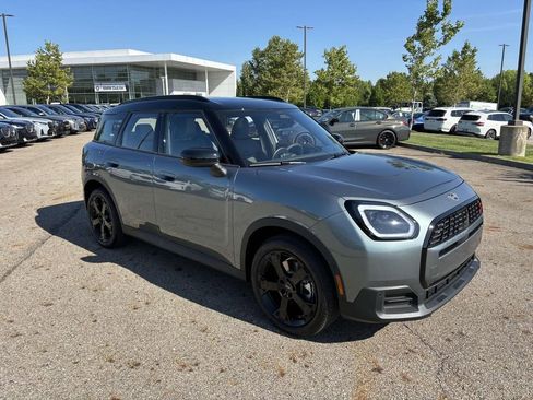 New 2025 MINI Cooper Countryman S image 1