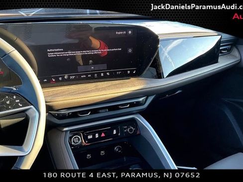 New 2025 Audi Q5 Premium Plus AWD/4WD image 7