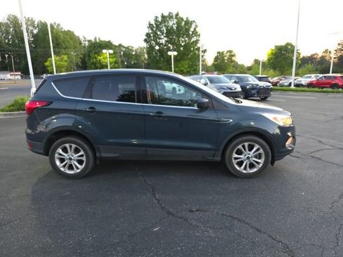 Used 2019 Ford Escape SE AWD/4WD image 7