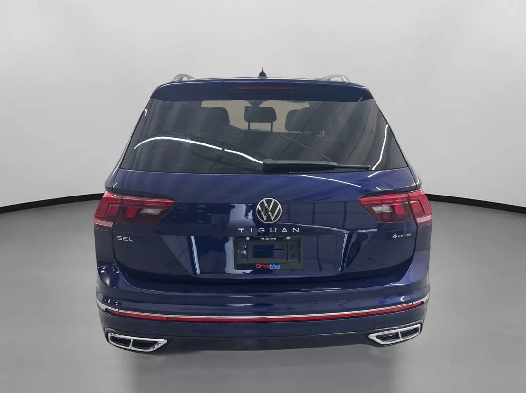Used 2022 Volkswagen Tiguan SEL R-Line AWD/4WD image 8