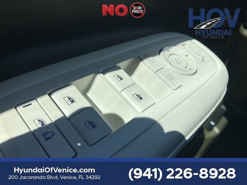 Used 2025 Hyundai Santa Fe Calligraphy FWD image 26