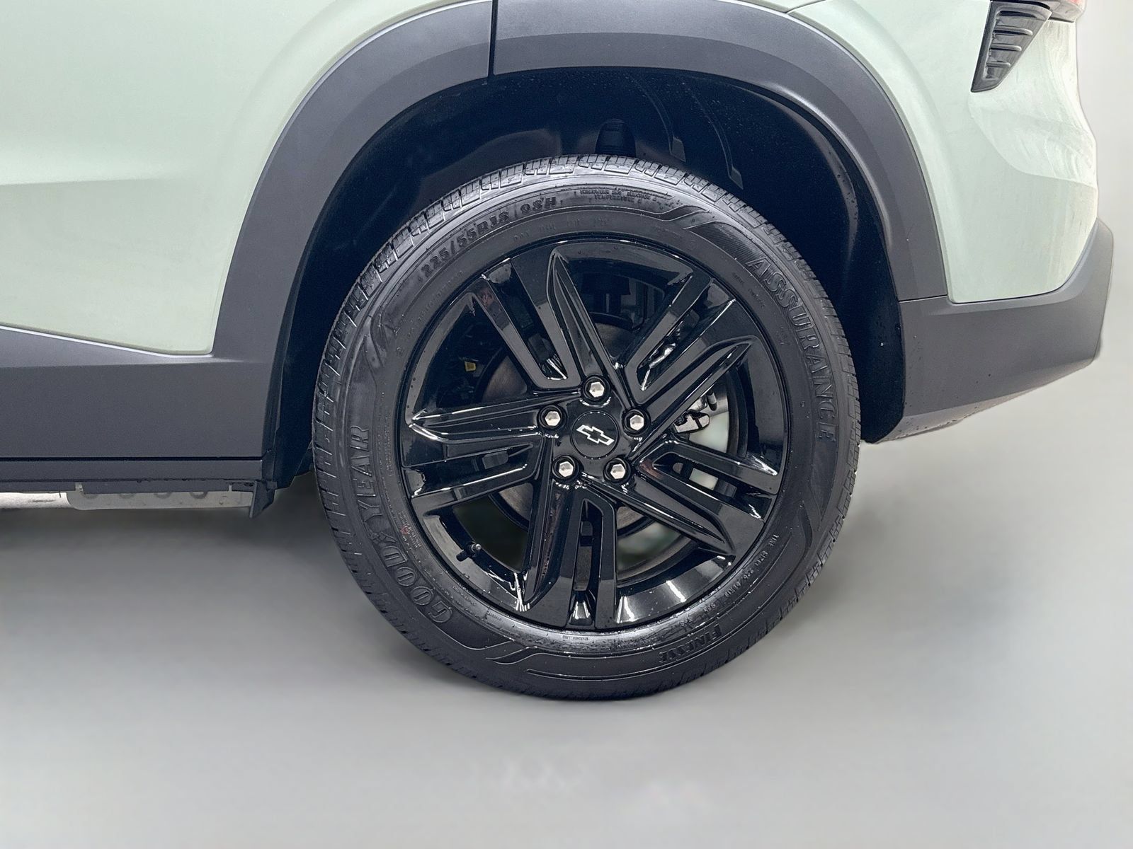 New 2026 Chevrolet Trax ACTIV w/ Sunroof Package FWD image 34