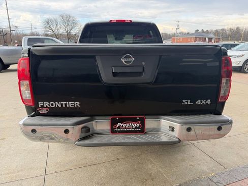 Used 2013 Nissan Frontier SL image 6