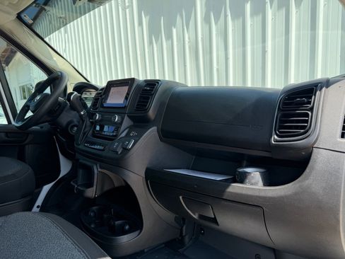 Used 2023 RAM ProMaster 3500 w/ Safety Group FWD image 15