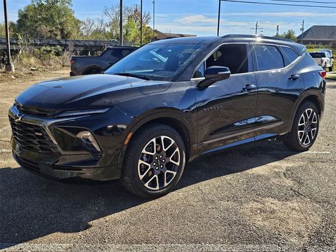 Used 2025 Chevrolet Blazer RS image 5