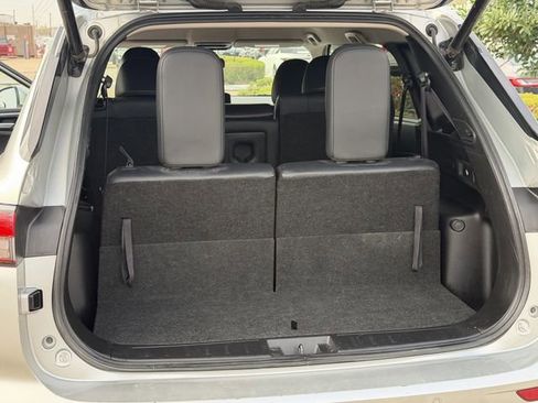 Used 2024 Mitsubishi Outlander SE image 24