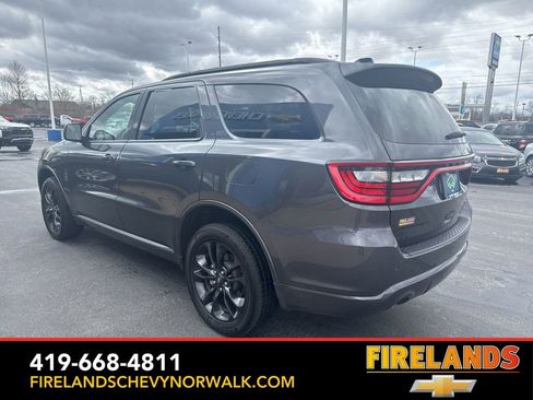 Used 2023 Dodge Durango GT w/ Blacktop Package image 5