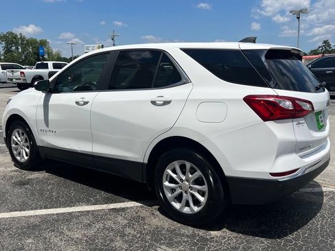 Used 2021 Chevrolet Equinox LT FWD image 22