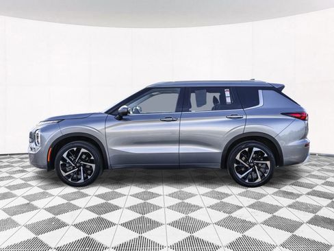 Used 2022 Mitsubishi Outlander SEL image 13