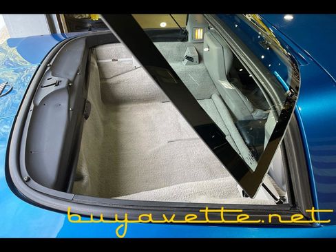 Used 1992 Chevrolet Corvette Coupe image 23