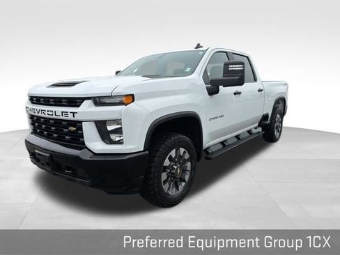 Used 2021 Chevrolet Silverado 2500 Custom w/ Custom Value Package image 6