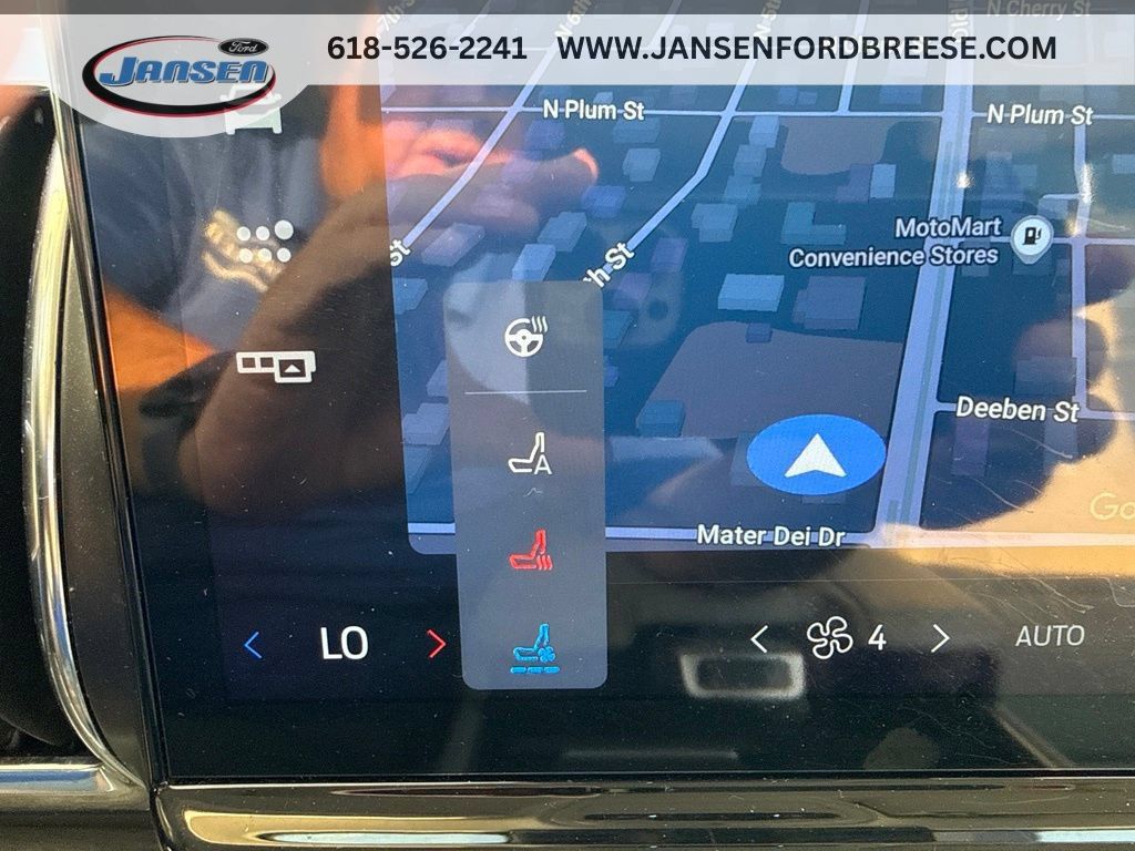 Used 2025 Ford Expedition Platinum AWD/4WD image 18