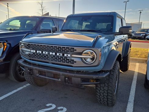 Used 2022 Ford Bronco Badlands image 1