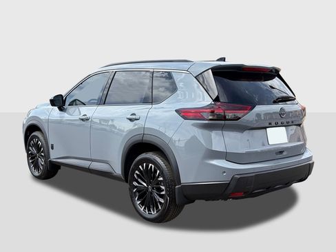 New 2026 Nissan Rogue SV FWD image 4
